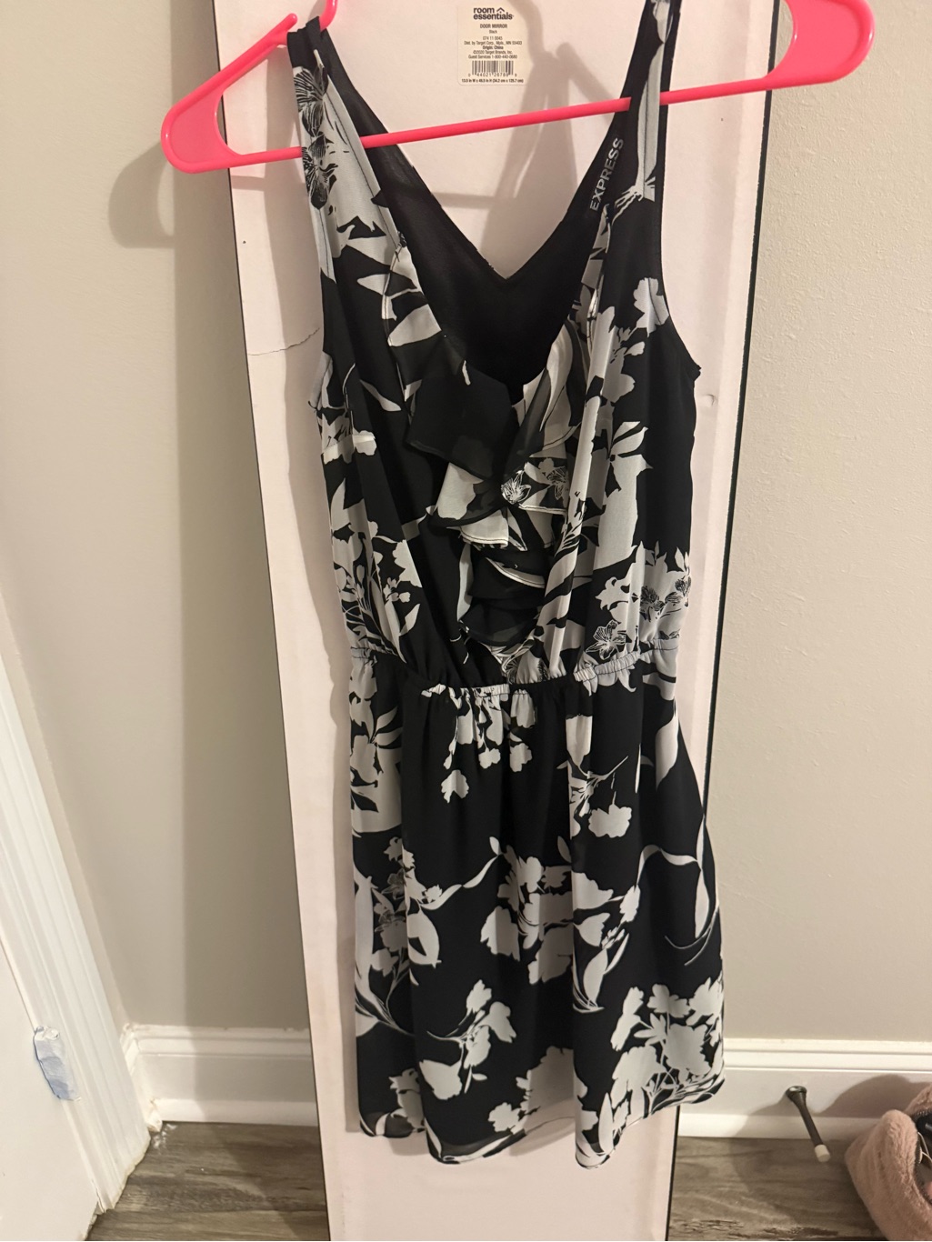 Express Black & White Floral Ruffle V-Neck Mini Dress